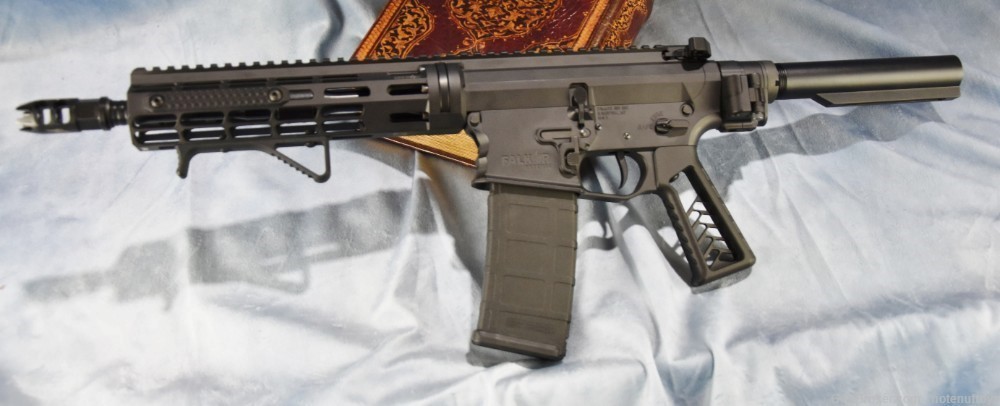 Falkor Defense FD-15P .300bl pistol 10.5" w/ Law Tactical folding stock -img-2