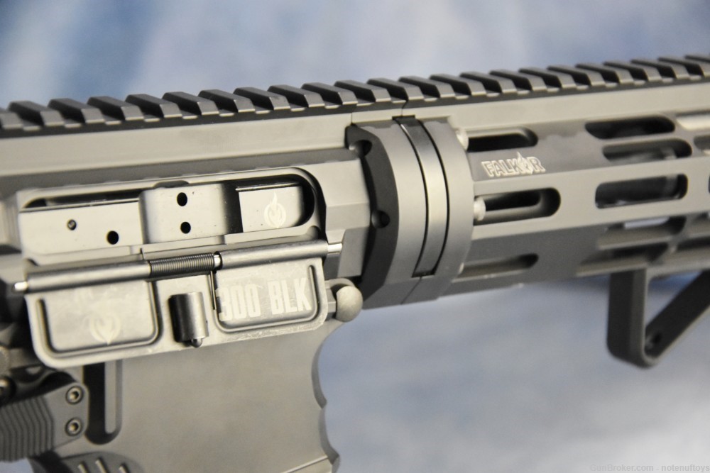 Falkor Defense FD-15P .300bl pistol 10.5" w/ Law Tactical folding stock -img-41