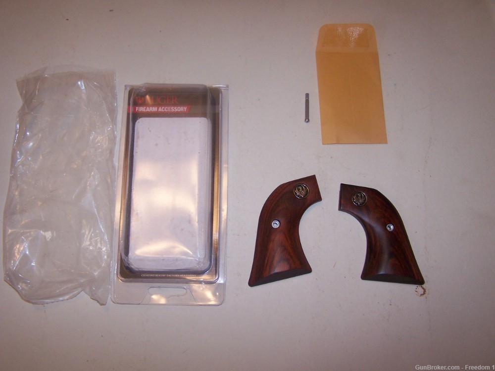 Ruger Single Action Rosewood Factory Grips (New)-img-0