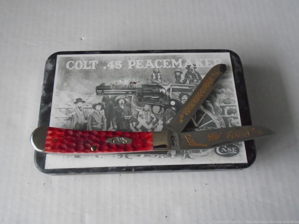 RARE SERIAL 2 OF 300 CASE XX Colt 45 PEACEMAKER Dark Red Bone Trapper Knife-img-2
