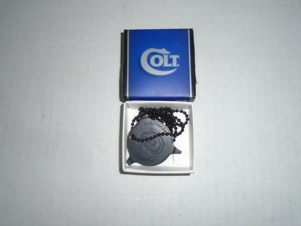 Still New in the Box Colt Multitool Screwdriver Keychain Necklace-img-12