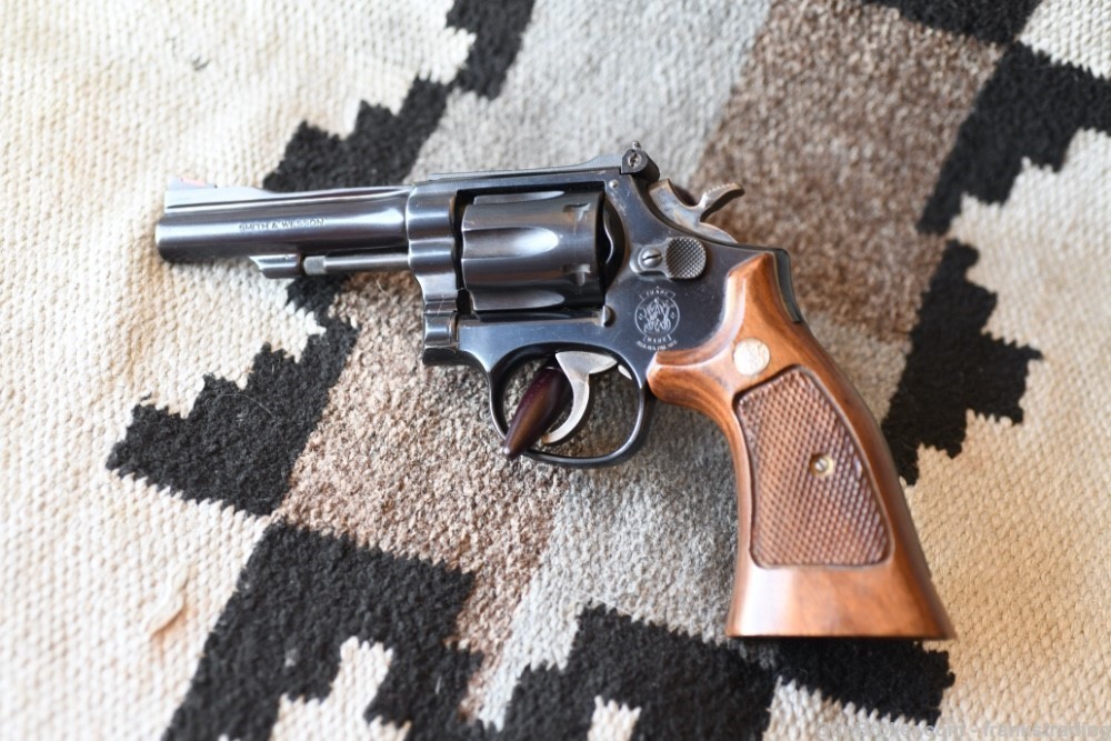 Smith & Wesson S&W 48-4 22 Magnum 4 inch BBL Made 1982 Super-img-4