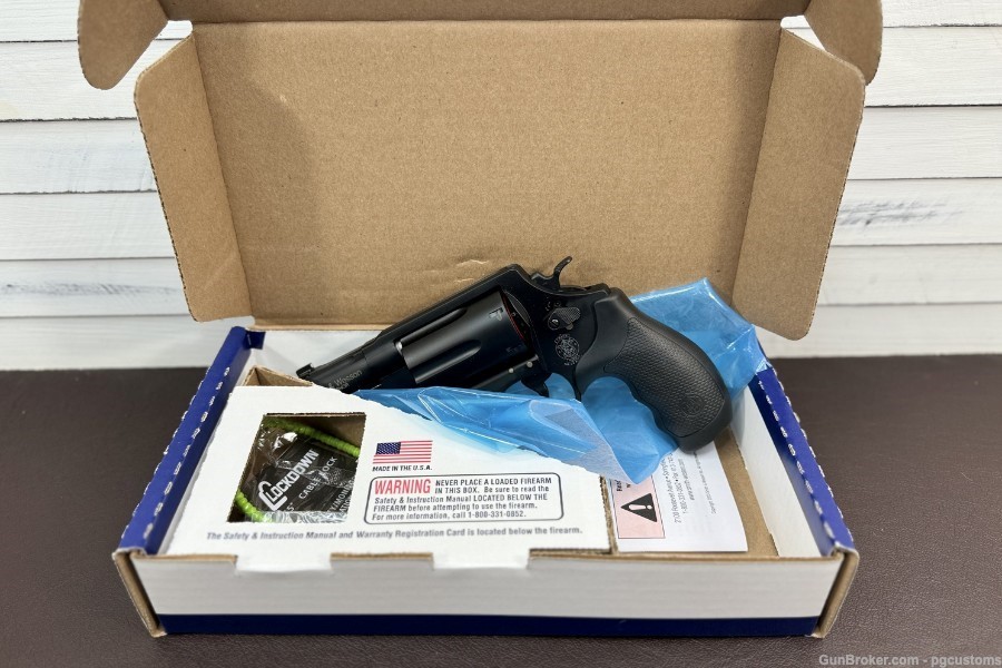 Smith And Wesson Governor 45 Colt/410 6rd Revolver 2.75" (Factory New)-img-5