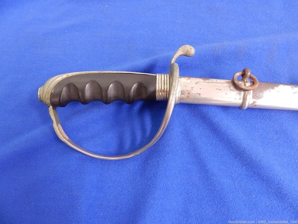 WW1 WWI US Army Officers Sword with Scabbard-img-1