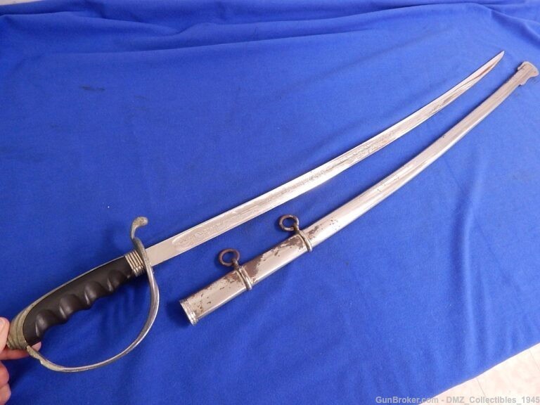 WW1 WWI US Army Officers Sword with Scabbard-img-4