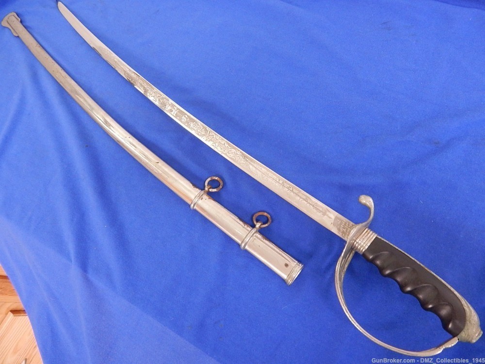 WW1 WWI US Army Officers Sword with Scabbard-img-0