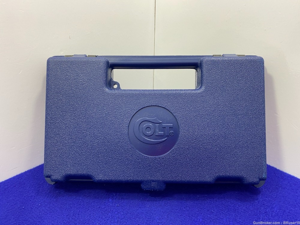 Colt Factory Molded Hard Case with a Picture Box *FOR MODELS .22 & TARGET* -img-8