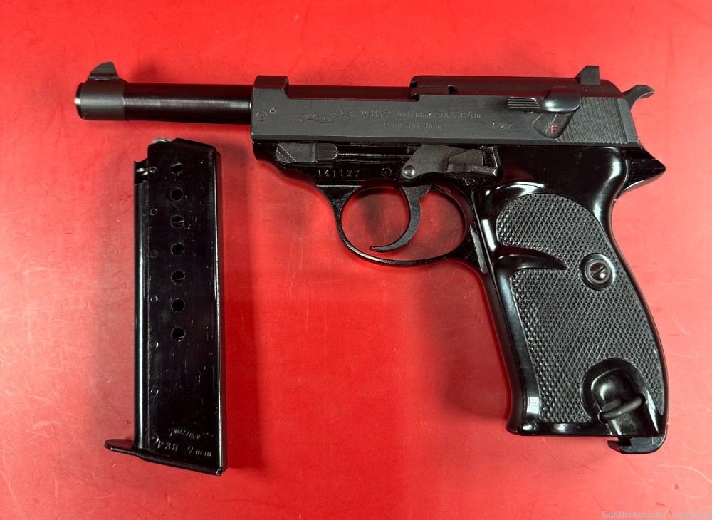 1961 Walther P38 9mm 4.9" Mint Mfg W.Germany. Box, papers, excellent-img-3