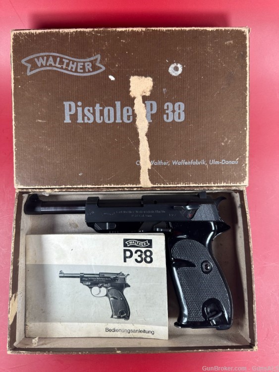 1961 Walther P38 9mm 4.9" Mint Mfg W.Germany. Box, papers, excellent-img-0