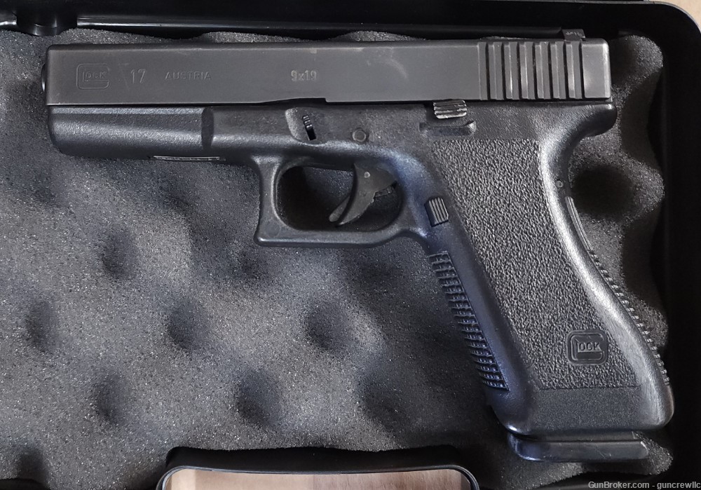 Glock 17 Gen2 G17 Gen 2 MA LEGAL Washington DC Police RARE 9mm Layaway-img-1