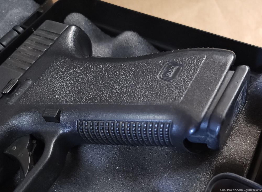 Glock 17 Gen2 G17 Gen 2 MA LEGAL Washington DC Police RARE 9mm Layaway-img-3