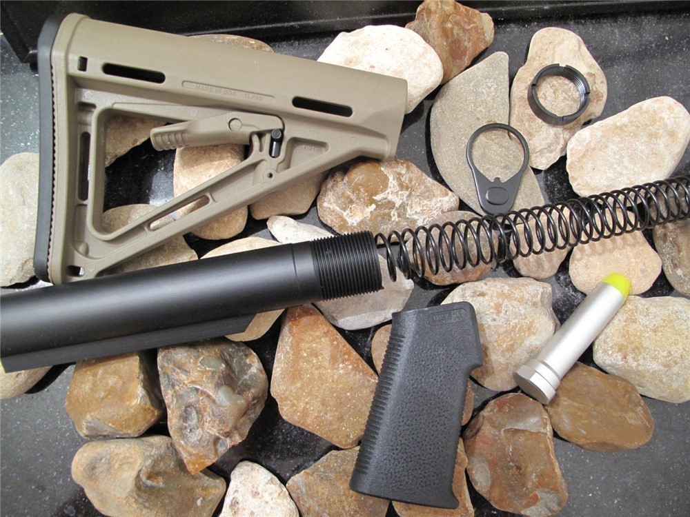 AR 15 MAGPUL AR-15 AR15 Stock 6 Position FDE Grip Buffer Spring Nut KIT-img-0
