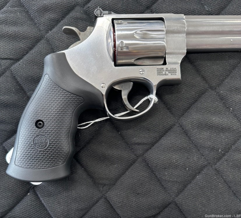Smith & Wesson 629 Classic .44mag 6.5"BBL 6-Shot-img-1