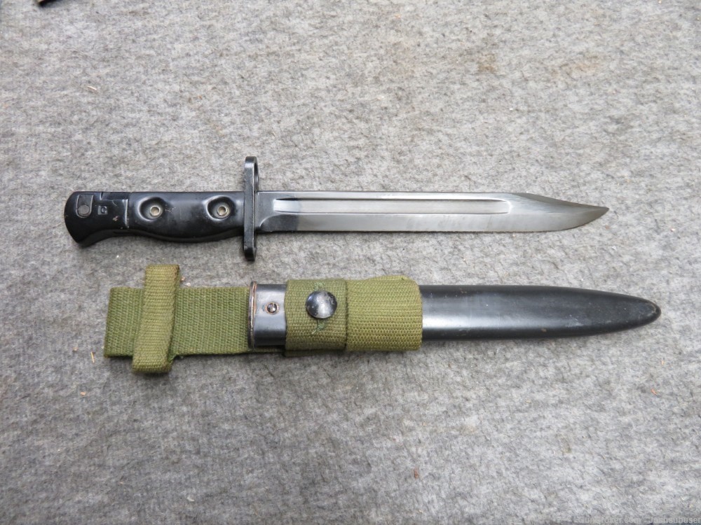 BRITISH L1A4 FAL BAYONET W/ SCABBARD & FROG-EXCELLENT-img-1