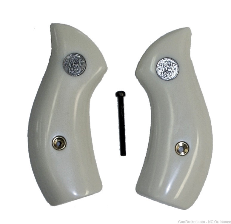 Smith & Wesson J Frame Ivory-Like Grips Round Butt-img-0