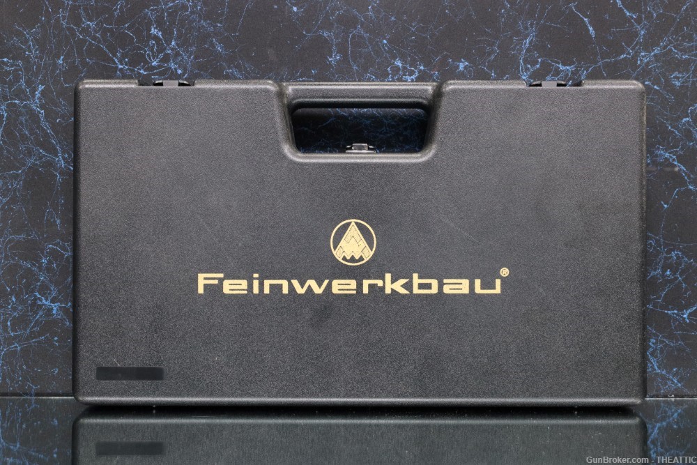 GERMAN FEINWERKBAU AW93 22LR TARGET PISTOL W/BOX & TWO 6-RND MAGS 1995-img-51