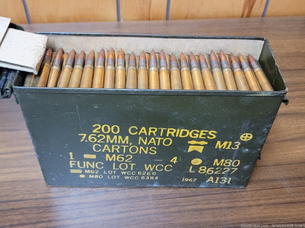 Vintage 1963 Lake City Army 30-06 Ammo 330rd w/ 1967 Ammo Can-img-0