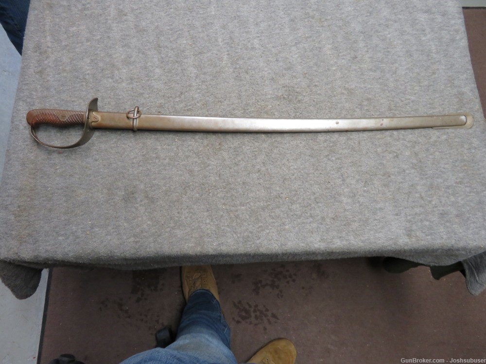 WWII JAPANESE ARMY TYPE 32 SWORD W/ MATCHING NUMBERED SCABBARD-1914-img-0