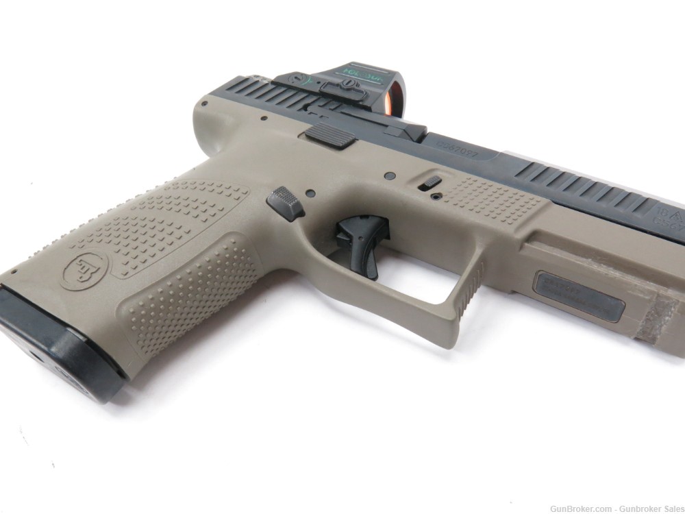 CZ P-10 C 9mm 4" Semi-Automatic Pistol w/ Magazine & Optic-img-16