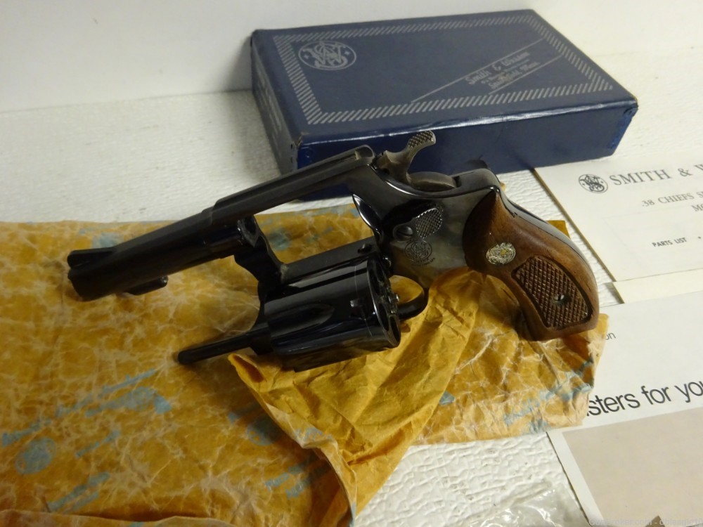 Smith & Wesson 36-1 .38 Special Revolver W/Box, Inst, Etc. 1976-7  NICE ! -img-25