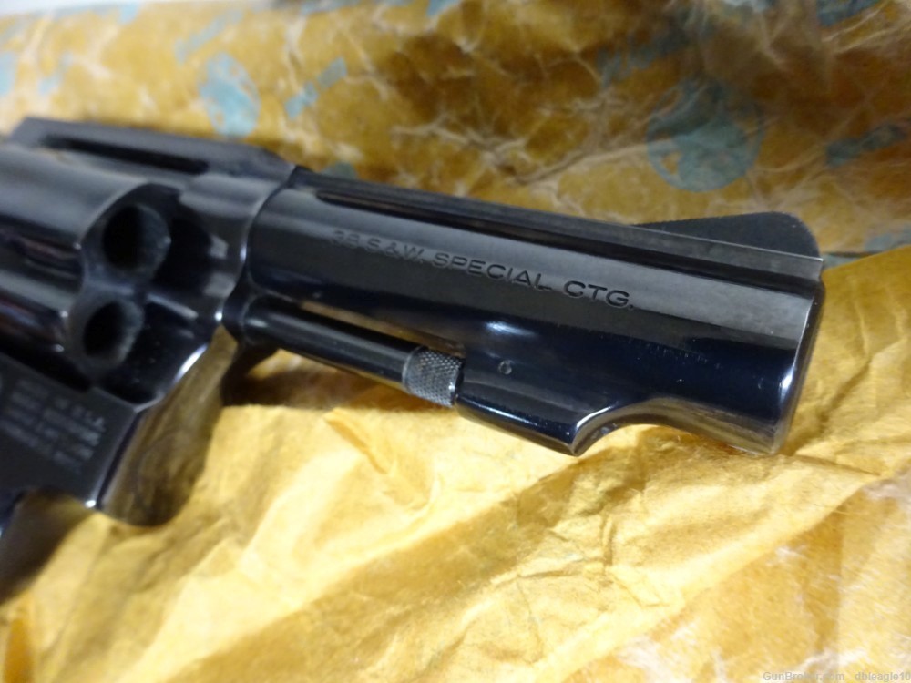Smith & Wesson 36-1 .38 Special Revolver W/Box, Inst, Etc. 1976-7  NICE ! -img-11