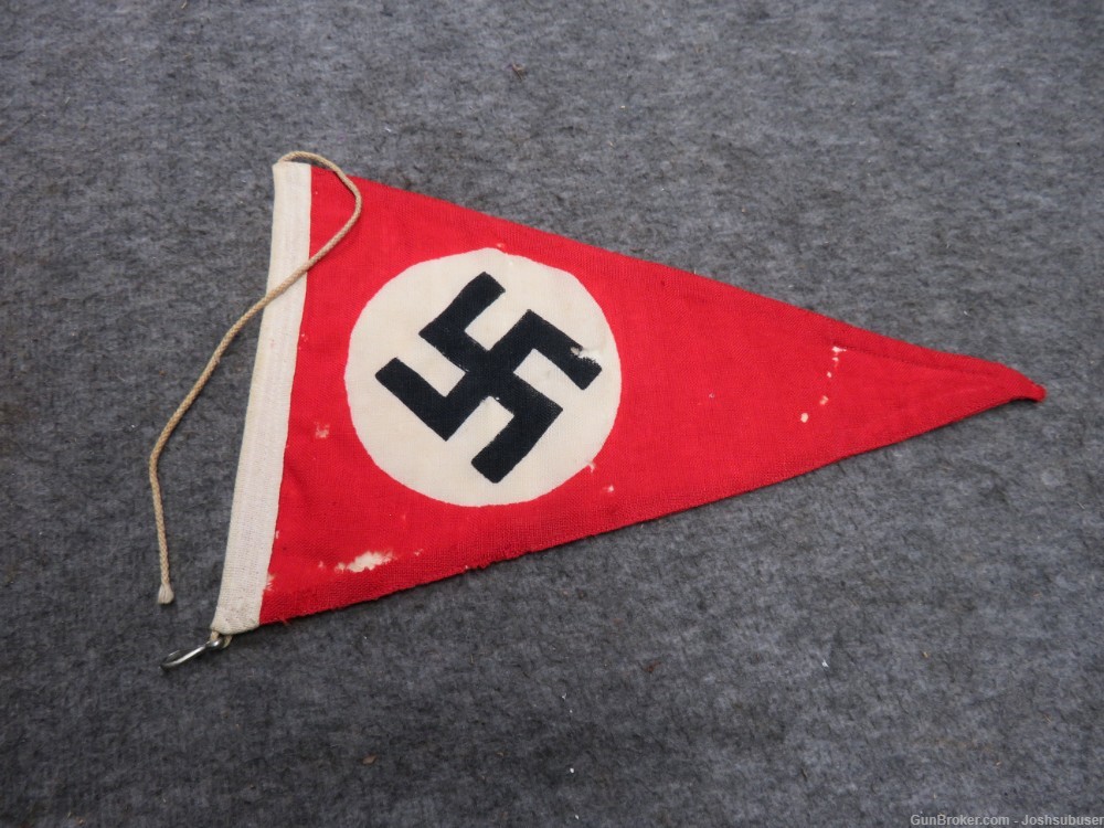 WWII GERMAN NSDAP / NATIONAL PENNANT FLAG-ORIGINAL-W/ HOIST ROPE & CLIP-img-6