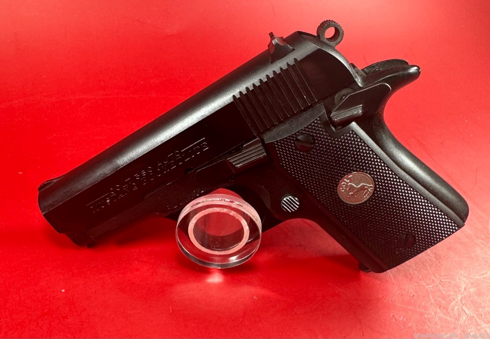 Colt Mustang Pocketlite .380ACP. Excellent condition.-img-1