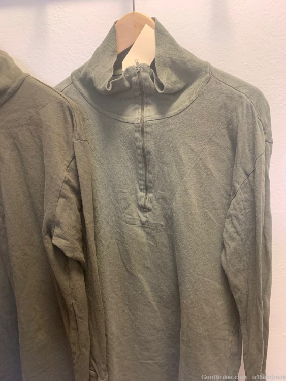 German Army / Bundeswehr Olive Cotton Shirt -Size "LARGE" 1/4 Zipper Germam-img-2