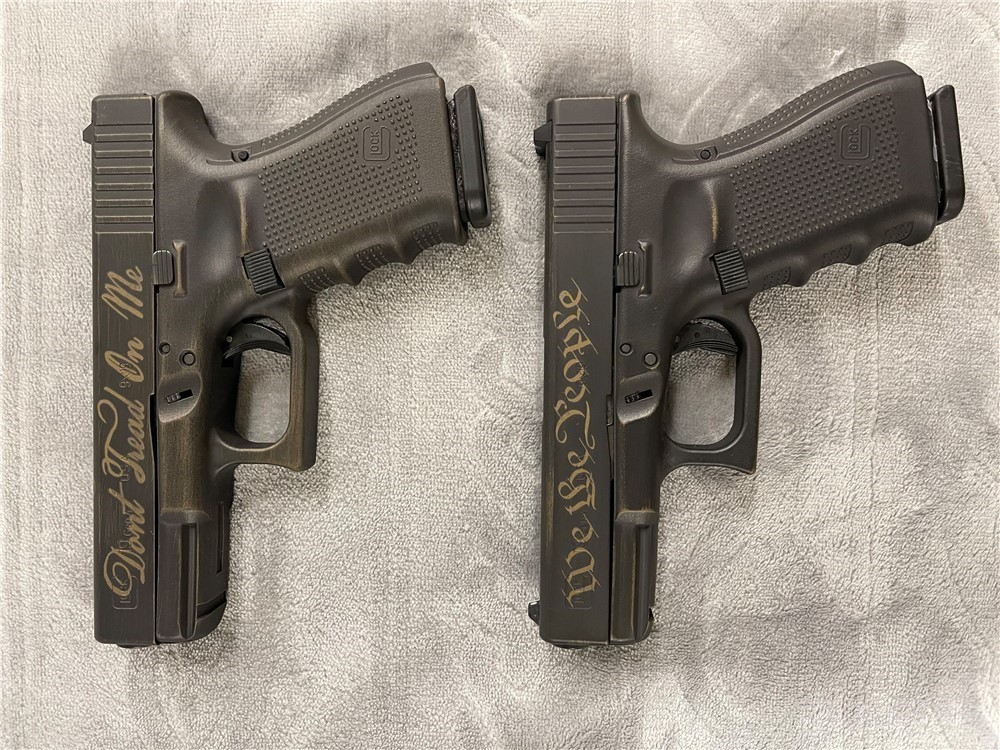 Glock 9MM "We The People/Don't Tread on Me" Collectors-img-0