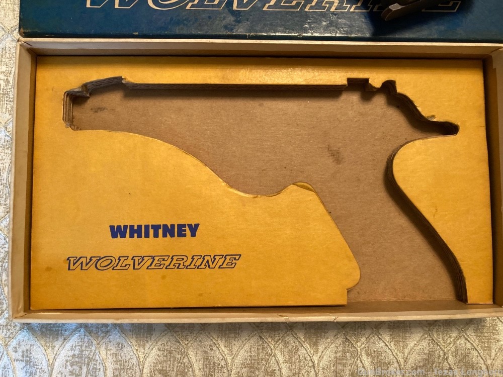 Whitney Wolverine .22 Pistol 98%+ Factory Box +Manual + Book +Warranty 1957-img-9