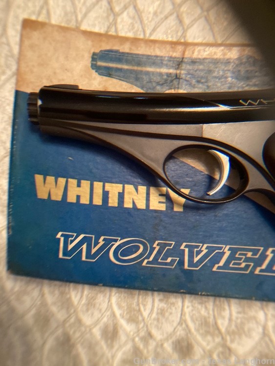 Whitney Wolverine .22 Pistol 98%+ Factory Box +Manual + Book +Warranty 1957-img-19