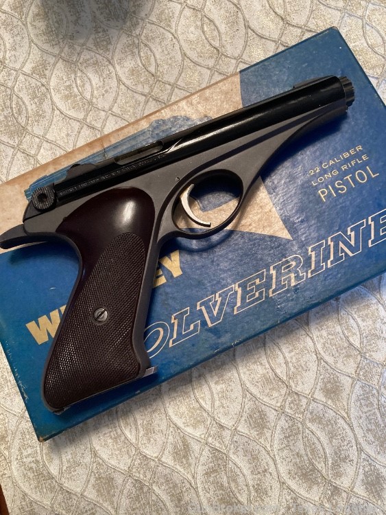 Whitney Wolverine .22 Pistol 98%+ Factory Box +Manual + Book +Warranty 1957-img-14