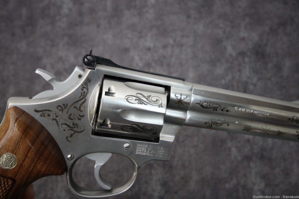 Smith & Wesson Model 686-3 in 357 Mag with 6" Barrel and Class C Engraving-img-7