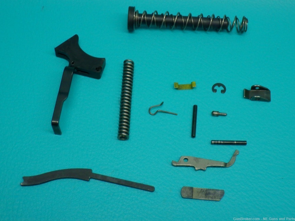 Colt Mustang Pocketlite .380 ACP 2 3/4"bbl Blued Pistol Repair Parts Kit-img-1