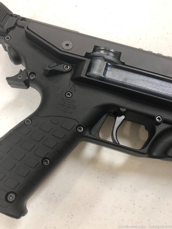 New KelTec P50 5.7x28mm semi auto pistol-img-4