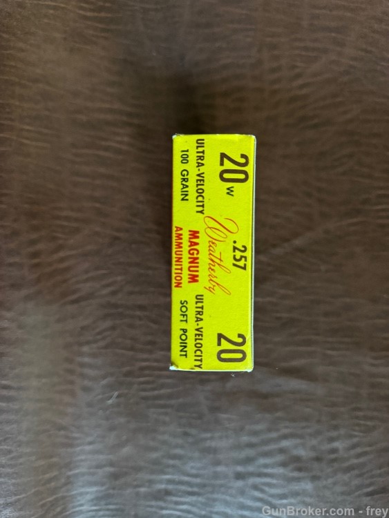 .257 Weatherby mag 100 Gr.Sp 20 Rnd ( Early Tiger Box & Ammo)  Excellent-img-1