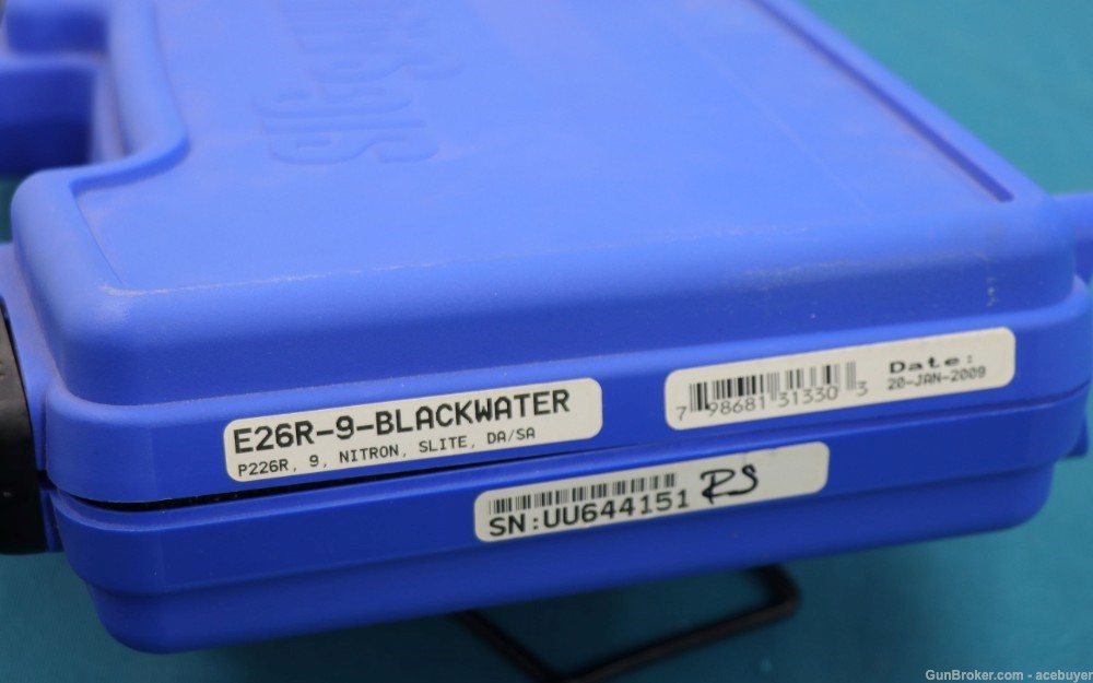 *RARE!* Sig Sauer 226 Blackwater Edition, 9mm 5 mags, hard case-img-5