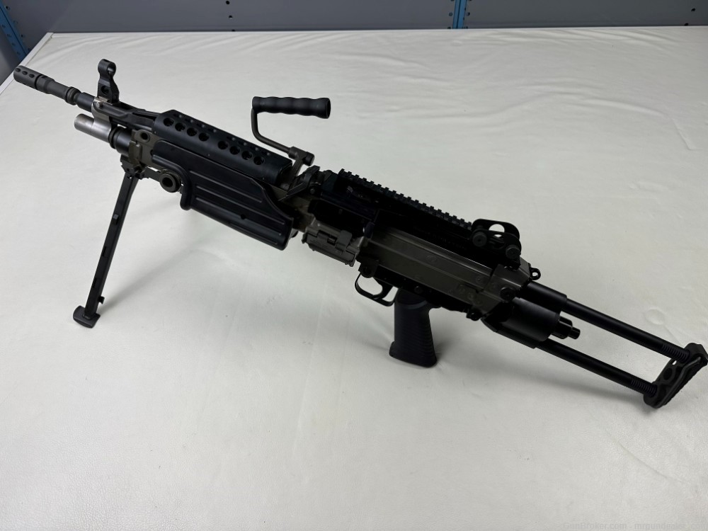 FNH FN M249s Semi-Auto Saw Belt Fed 5.56 M249 Para FN-M249s Belt-Fed PARA-img-1