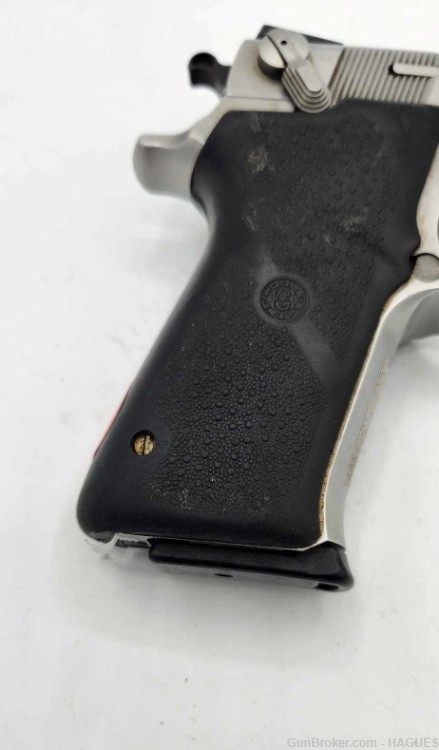 Pre Owned: Smith & Wesson Model 5906 - 9mm Pistol - 10 Round Mag-img-4