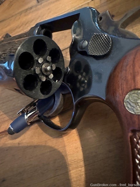 Smith & Wesson Model 10-7 38 Special-img-3