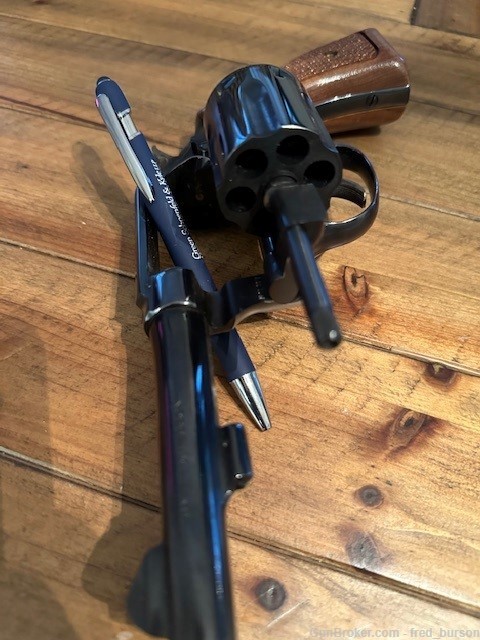 Smith & Wesson Model 10-7 38 Special-img-4
