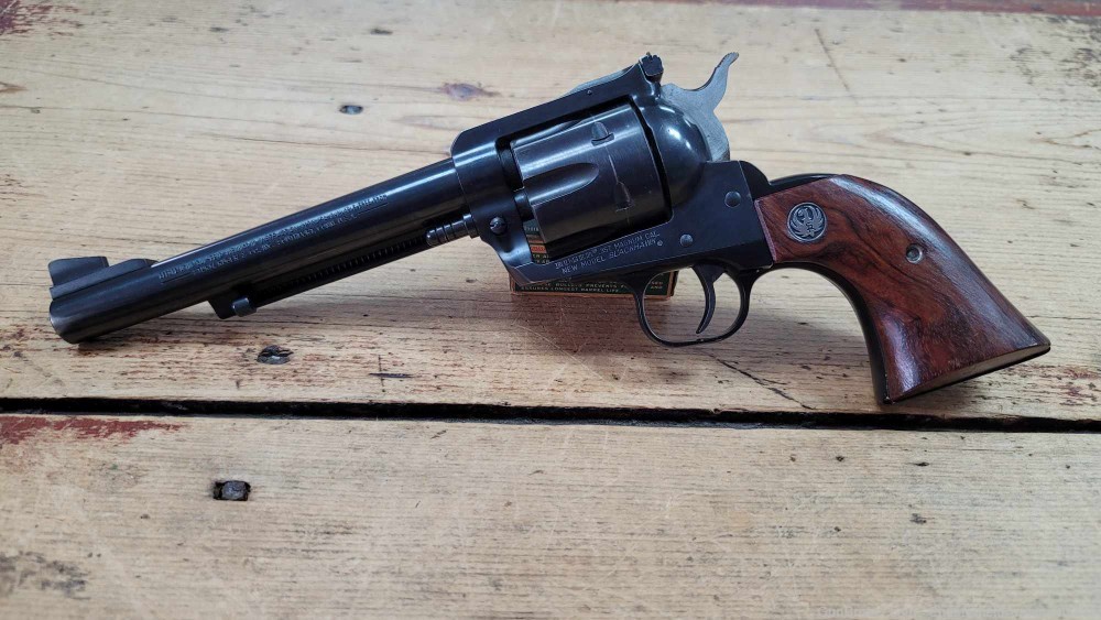 Ruger New Model Blackhawk 357 Magnum Single Action revolver-img-1