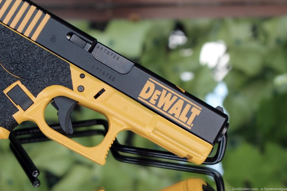 Glock 23 Gen 3   DEWALT Tools Tribute Duracoat Custom w/ bag-img-11