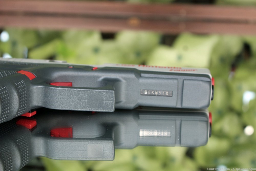 Glock 22 Gen 4  Nintendo Zapper  Tribute Duracoat Custom 40 S&W-img-17