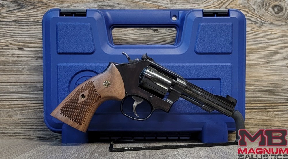 Smith & Wesson 48 Classic-img-0