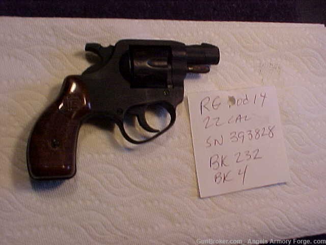 BK# 232 - RG Model 14 - 22 Caliber Revolver-img-1