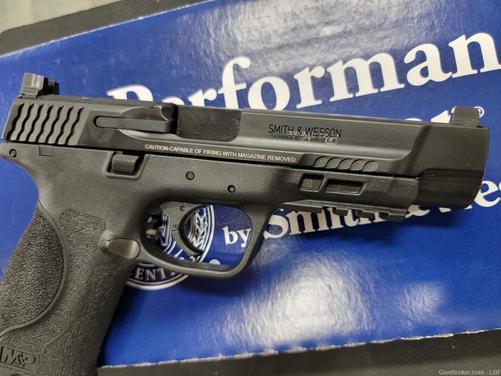 Smith & Wesson Performance Center M&P9 [Factory Misprint] 5"Bbl Optic Ready-img-9
