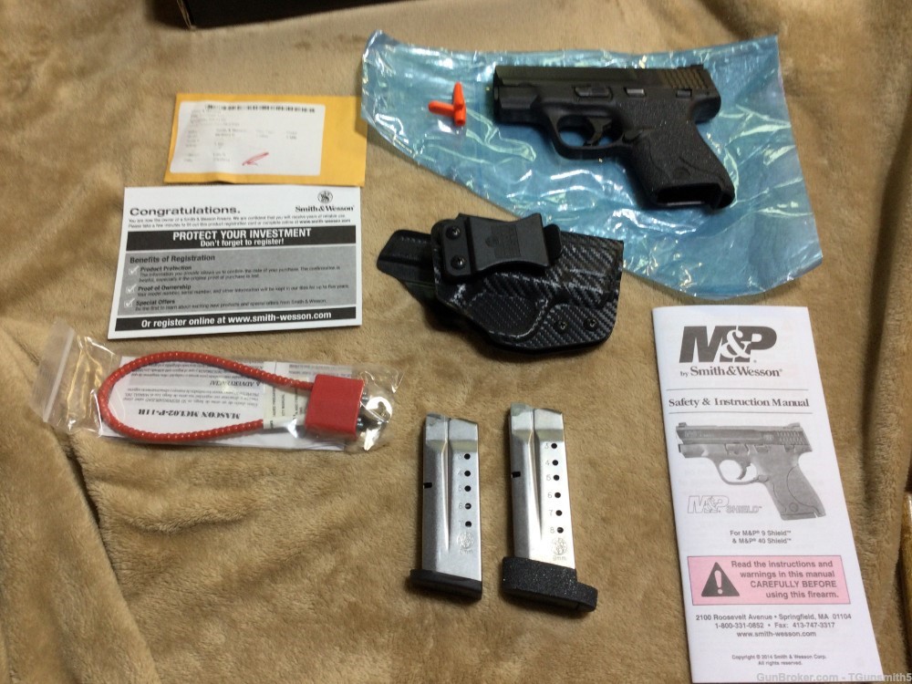 SMITH & WESSON M&P 9 SHIELD in .9 mm Cal. w/IWB HOLSTER-img-20
