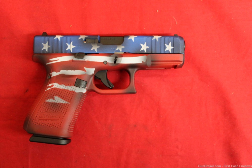 Glock 19Gen5 American Flag Finish, GLK 19 Stars and Stripes-img-1