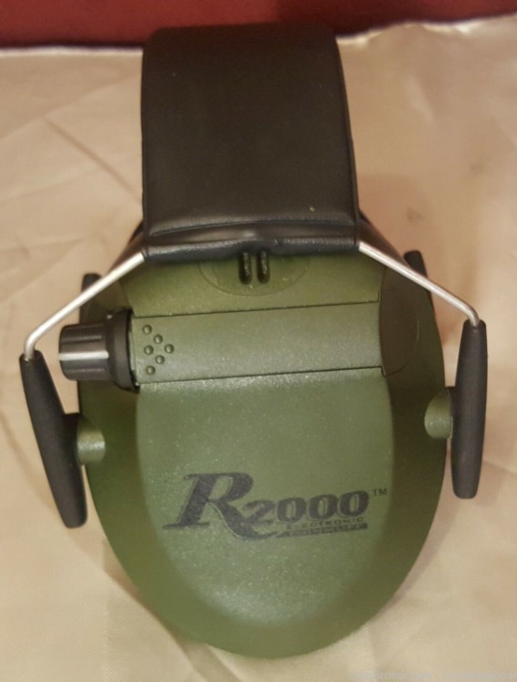Remington R2000 Electronic Hearing Protection Shooters Thin Earmuffs-img-0
